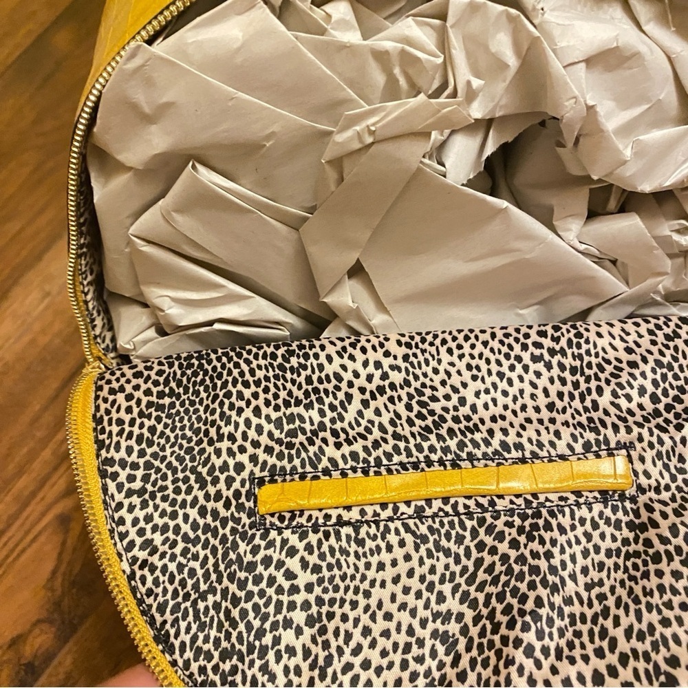 Brand New Beautiful Yellow Mustard Color bag, for office or school. Never Used! - Picture 7 of 9